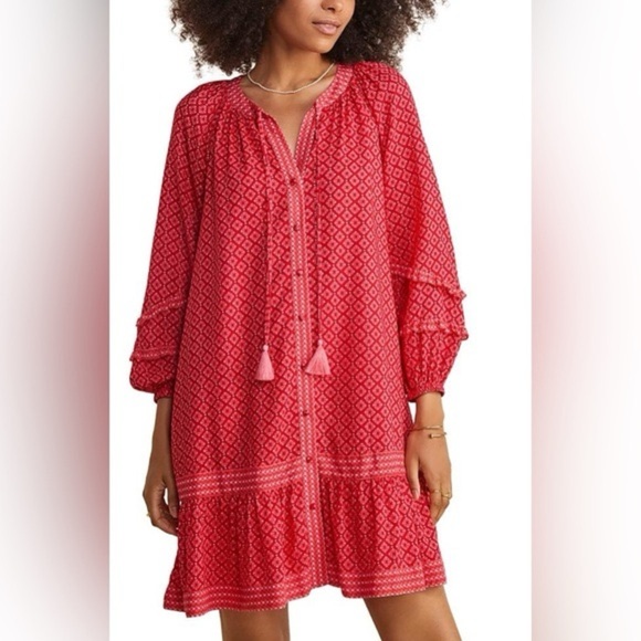 Vineyard Vines Dresses & Skirts - Vineyard Vines Vineyard Tile Print red long sleeve dress size S